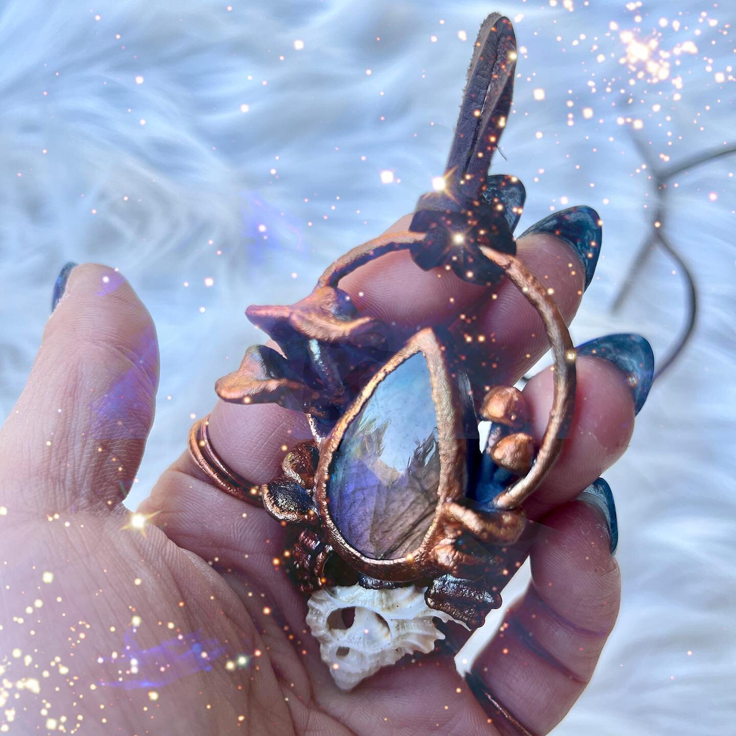 Join @kozmicroots at the next Holidays on Tap! Ji&rsquo;s handmade Electroformed jewelry and other gifts will be available for purchase. 
#electroforming #electroformedjewelry #electroformed #handmadejewelry #handmadegifts
